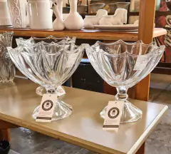 Centro de Mesa Decorativo de Vidro Transp. Asa de Morcego na internet