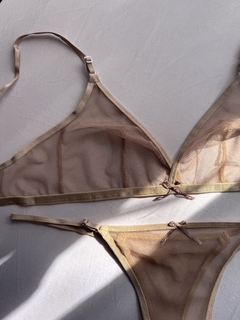 Microtul blond | nude en internet