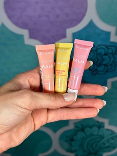 Bálsamo Labial Glossy Balm Ruby Rose