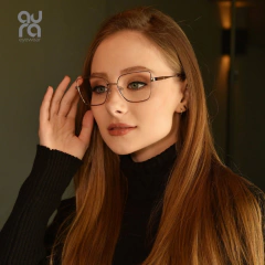 Imagem do Óculos de Grau Feminino Metal Marrom Fino Quadrado Gatinho MJ4987 | Aura Eyewear