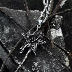 Pingente - Pentagram with Rose na internet