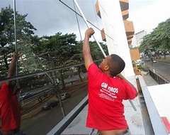 Limpeza de Vidros/Esquadrias/ACM - Megacleansolucoes