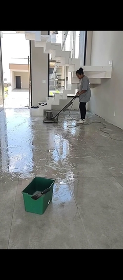 Limpeza Residencial / Comercial na internet