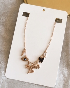 Collar dijes dorado