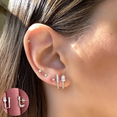Brinco Ear Hook com Zircônia
