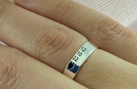 ALIANÇA PERSONALIZADA COM DATA ESPECIAL