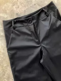 Wide leg de ecocuero
