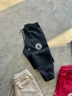 Joggers frizados - estampa en internet