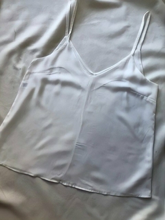 Blusas con breteles en internet
