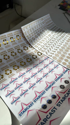 Folha DTF Adesiva Personalizada – Impressão de Alta Qualidade - comprar online