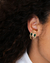 Brinco Ear Hook Cruzado Zircônia Esmeralda Semijoia Ouro 18K