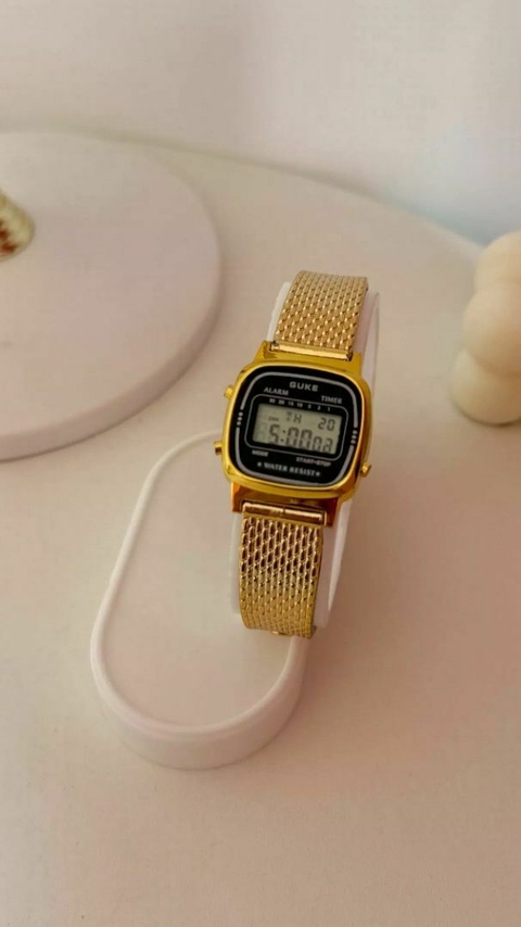 Relógio digital mini fundo preto