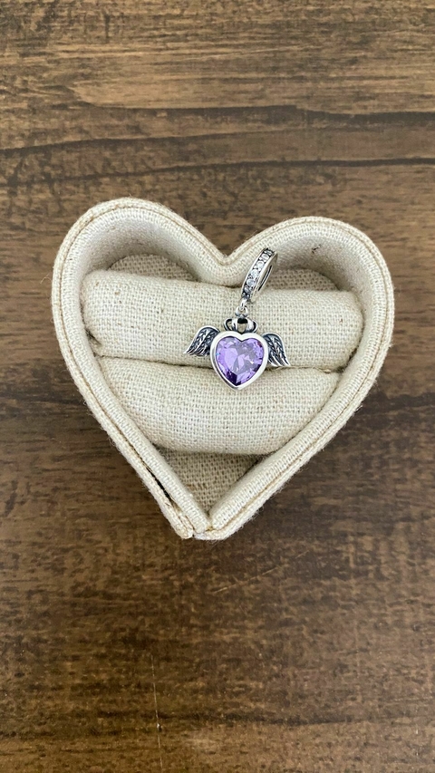 Berloque Coração Roxo com asa