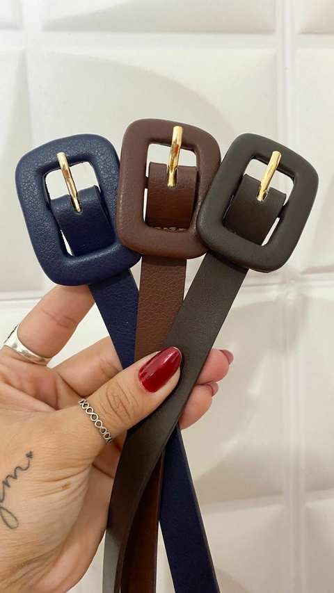 Cinto fivela pequena