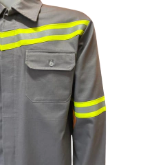 Kit 3 Conjuntos Uniforme de Segurança para Eletricista NR10 - Risco 1 e 2 na internet