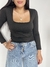 Remera escote cuadrado - tienda online