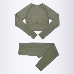 Conjunto feminino para academia