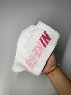 Media caña Nike SB rosa bebe - comprar online