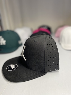 Gorra Jordan negra - comprar online