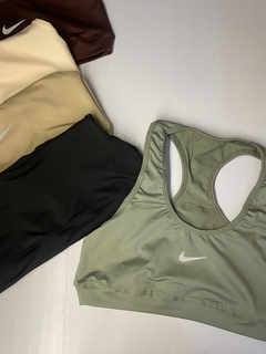 Top Nike tira gruesa verde pistacho - comprar online