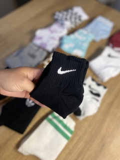 Tenis Nike negra