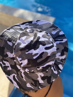 Australiano Camuflado regulable en internet