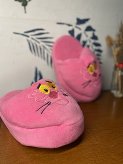 Pantuflas Pantera Rosa en internet