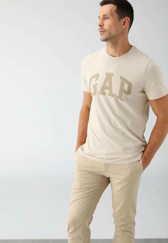 GAP - Camiseta Logo Off-White - comprar online
