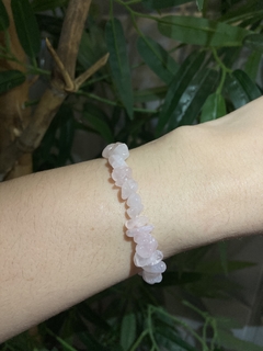 Pulseira Quartzo Rosa Cascalho