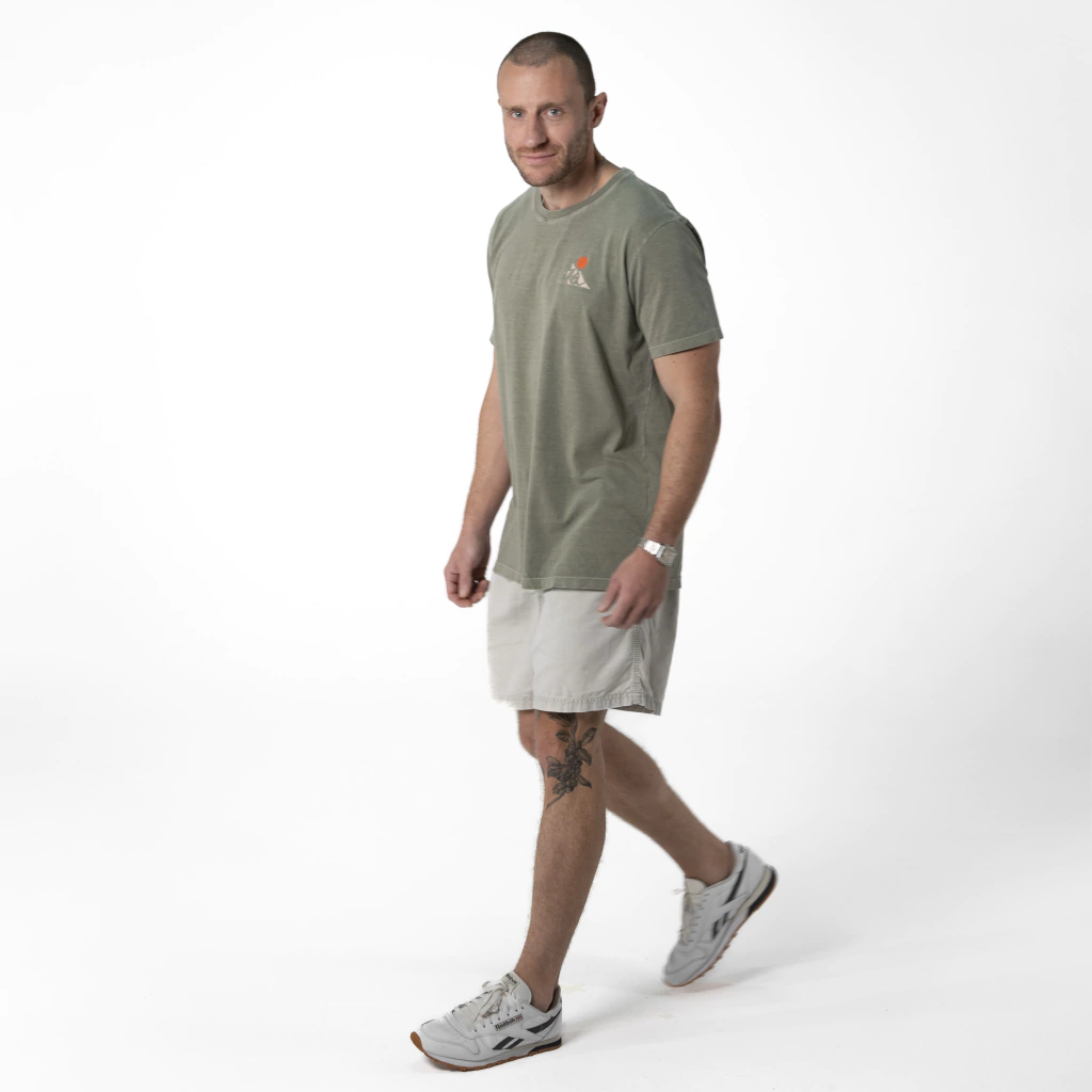 Camiseta LAZU verde estonado