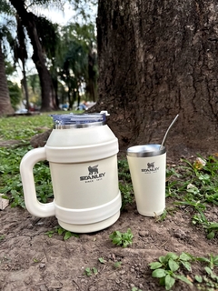 KIT TERERE GALON Y MATE STANLEY