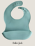 Babero De Silicona Premium Liso Con Bolsillo Regulable en internet