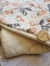 Manta Animales Beige c/ Capucha - comprar online