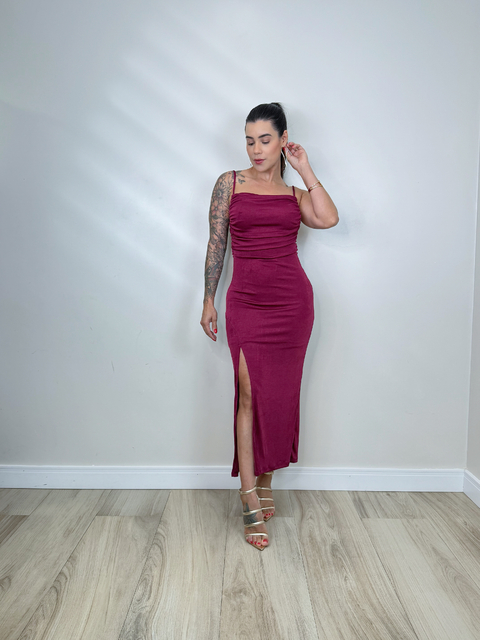VESTIDO MIDI CIBELE VINHO