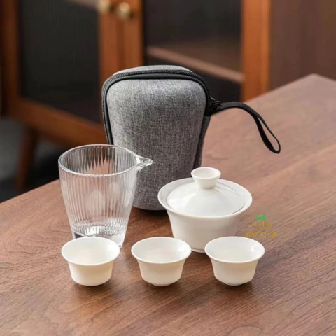 Travel Set Blanco Minimalista - comprar online
