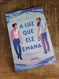 A Luz que Ele Emana - Livro físico - comprar online