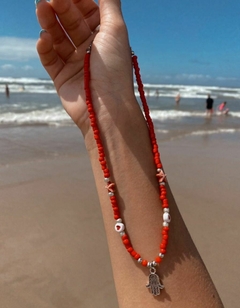 Choker rojo mano de Fatima