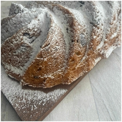 Budín de naranja con nueces y tropezones de chocolate