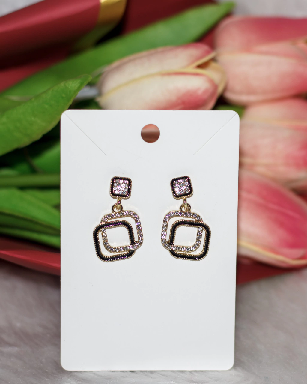 Arete 001
