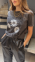 REMERA FLOWER