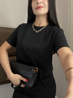 T-shirt Beatriz na internet