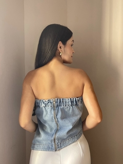 Blusa Suzy na internet
