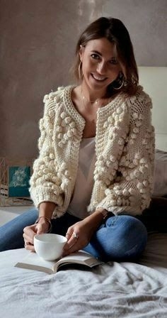 CARDIGAN CORAZON CON PUNTO BODOQUE EN FORMA DE CORAZONES - comprar online