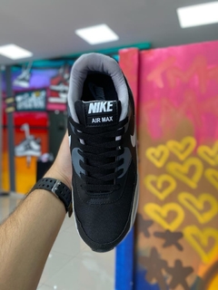 NIKE AIR MAX 90 GRAFITE/BEGE - comprar online