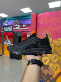 NIKE AIR MAX 97 PRETO