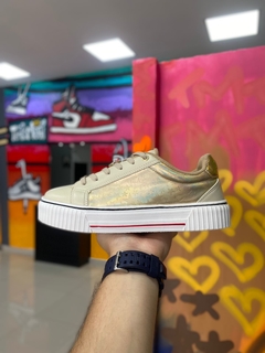 ALL STAR HOLOGRÁFICO DOURADO