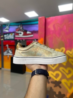 ALL STAR HOLOGRÁFICO DOURADO na internet