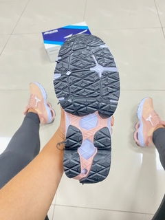 MIZUNO WAVE CREATION 22 ROSE - Tenis Bessa