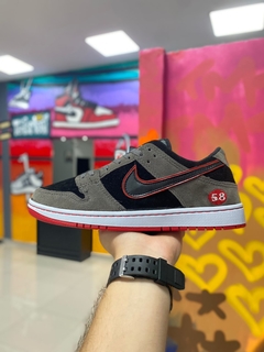 NIKE SB DUNK LOW 58 GOULF CINZA/VERMELHO