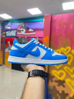 NIKE SB DUNK LOW AZUL BEBÊ na internet